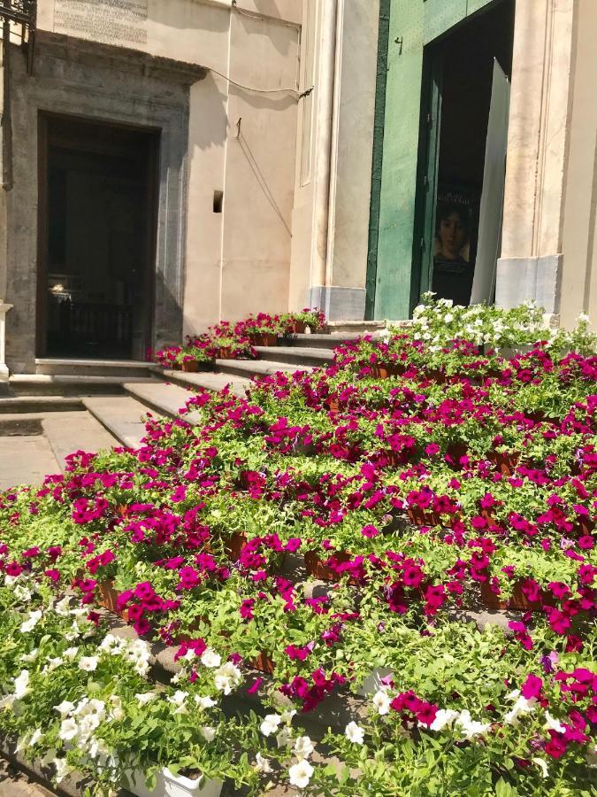 Arianiello Suite A Due Passi Dal Cristo Velato Napels Buitenkant foto
